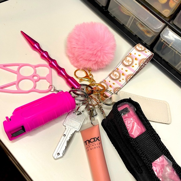 🌸MK pink Self Defense KeyChain🌸 - Picture 2 of 3